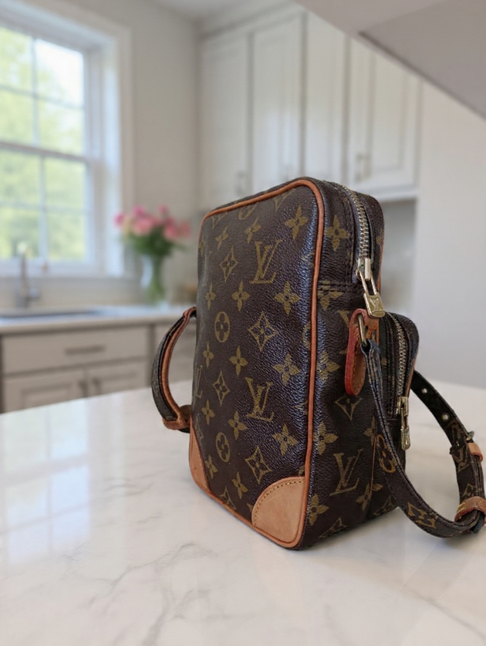 Louis Vuitton Monogram Amazon Crossbody Bag Vintage 1988 ✨ COA - Picture 7 of 13